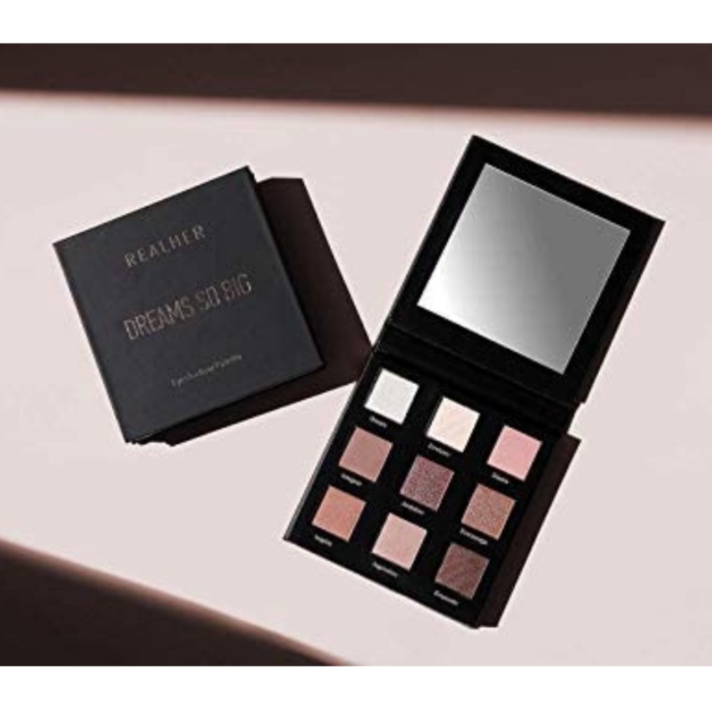 🌿 REALHER “DREAMS SO BIG" EYESHADOW PALETTE - Picture 6 of 11